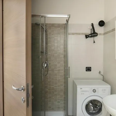 Cherubino 2 - Dreizimmerwohnung Mit Pool Und Terrasse By Interhome