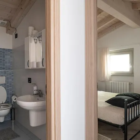 Cherubino 2 - Dreizimmerwohnung Mit Pool Und Terrasse By Interhome