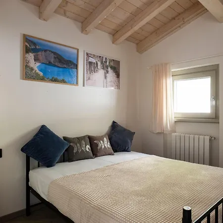 Cherubino 2 - Dreizimmerwohnung Mit Pool Und Terrasse By Interhome